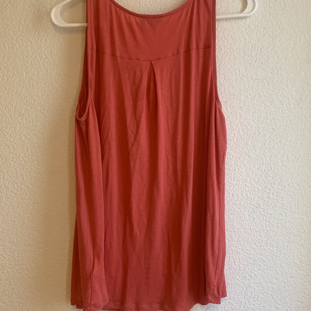 Express peach tank top large - Picture 3 of 4